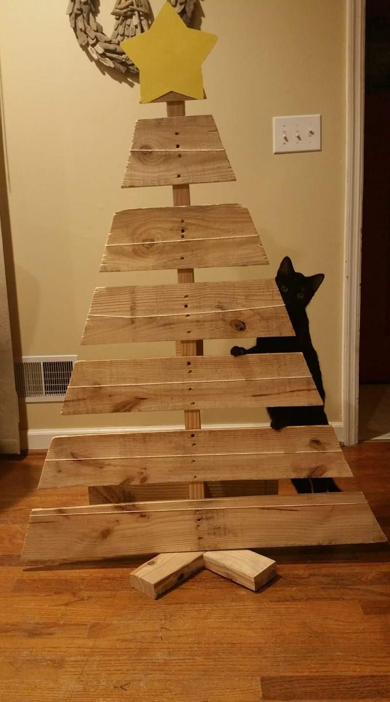 A Throwaway Tradition | Linda Lou's Life